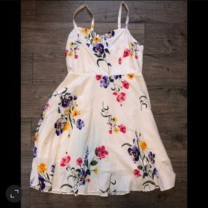 Worn once! Size medium sundress from Old Navy.